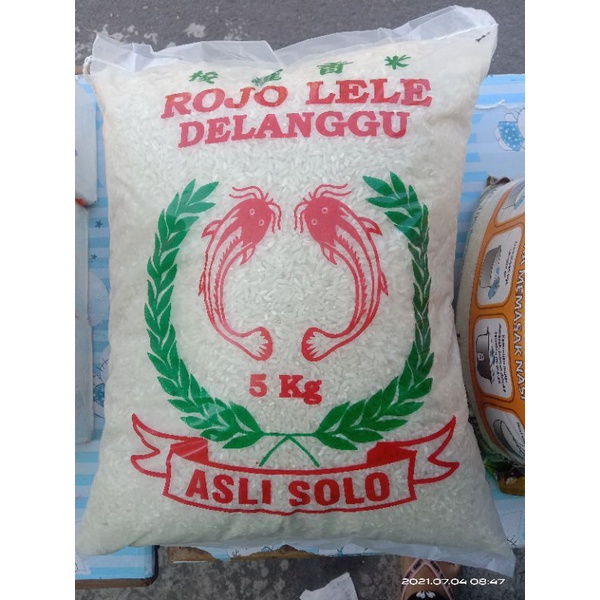 

beras strawberry/ beras rajalele