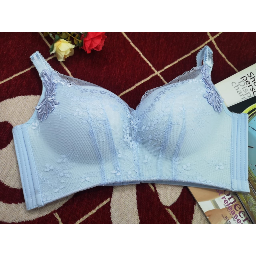 Bh / bra Wanita import 538 Busa Sedang , Tidak Ada Kawat Kain Lembut