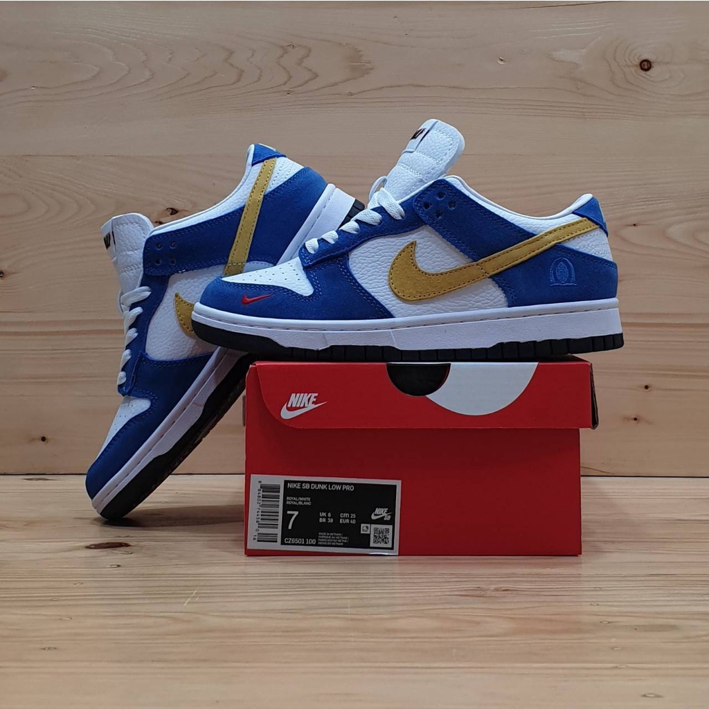 nike sb dunks low blue