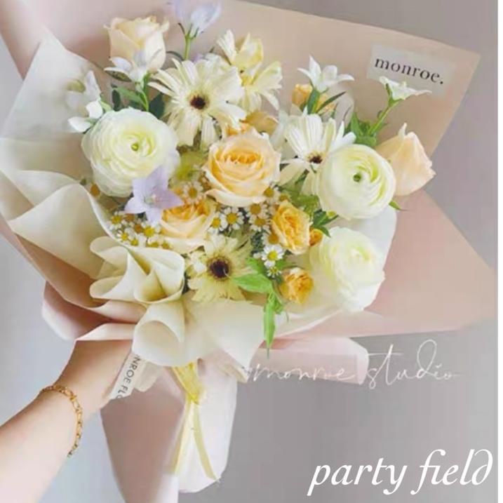 

Best Seller|LR13|[9METER] NNM Korean flower bouquet wrapping tissue roll / kertas tisu buket bunga / korean milk cotton roll