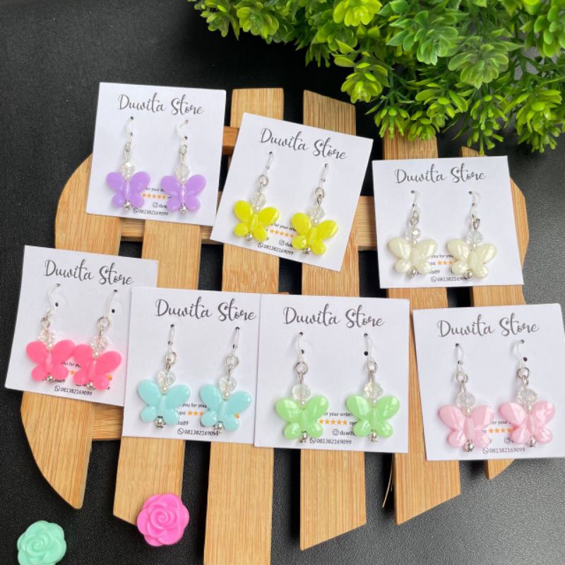 HANDMADE ANTING ANAK/DEWASA KAITAN PLASTIK MOTIF KUPU2 PASTEL