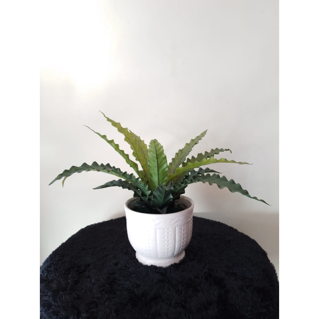 Daun Rangkaian Artificial Gelombang Cinta