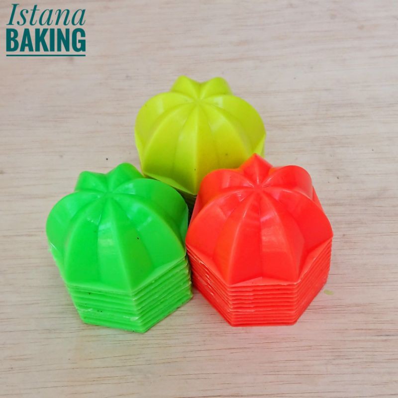 Cetakan bolu sakura belimbing per lusin
