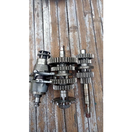 GIGIK GER RASIO /TRANMISI YAMAHA L2G DAN L2SN ORIGINAL SECEND