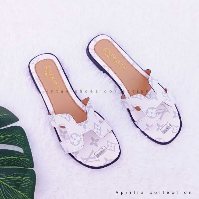 Sandal flat teplek selop slip on anti licin/sendal selop wanita kekinian/flat sandal wanita harian