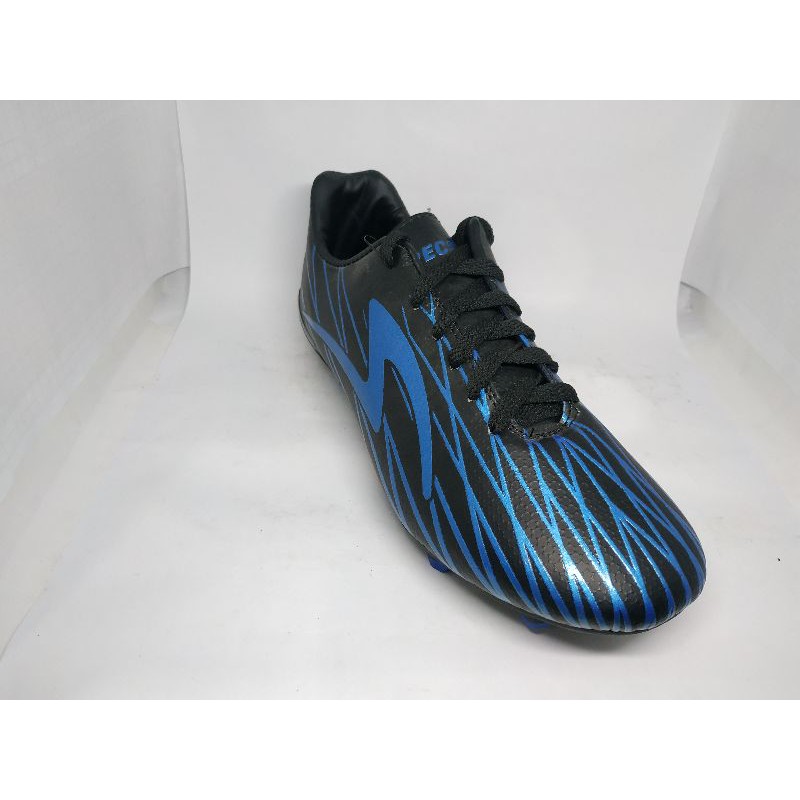 Sepatu Sepak Bola Specs