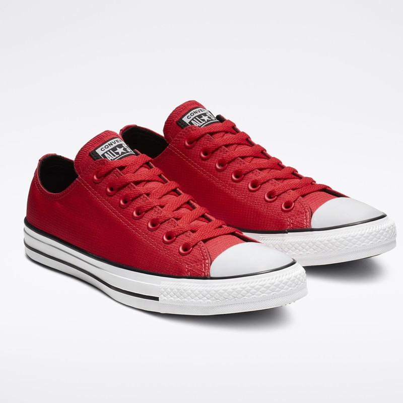 chuck taylor all star lightweight nylon