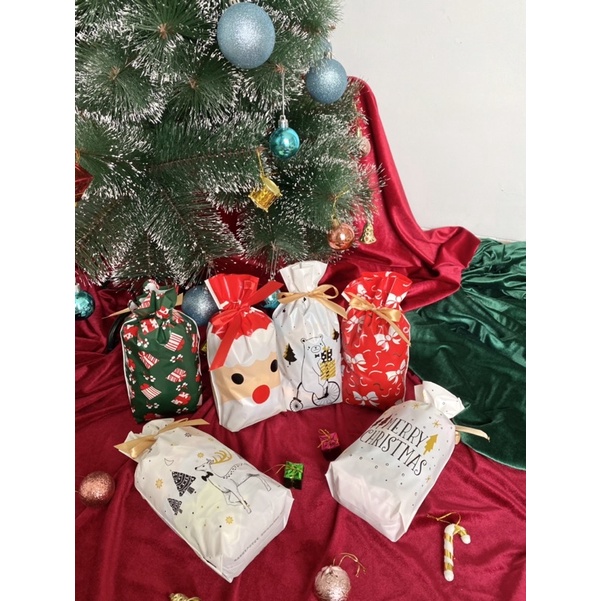 CHRISTMAS HAMPERS (scrunchie)