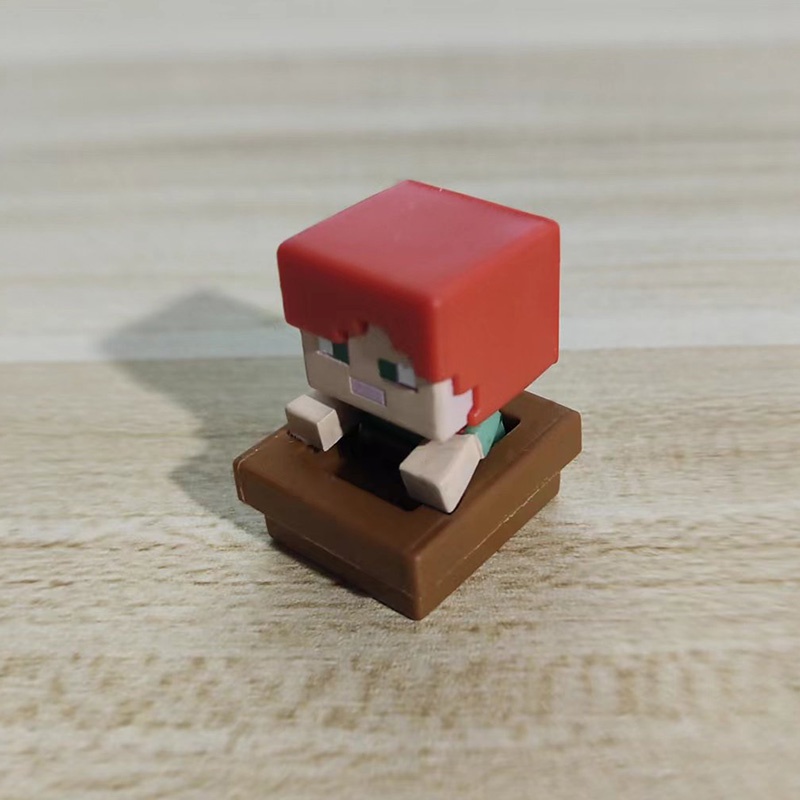 Mainan Action Figure Mini Alex Game Minecart Bahan vinyl Dengan Dada Untuk Anak