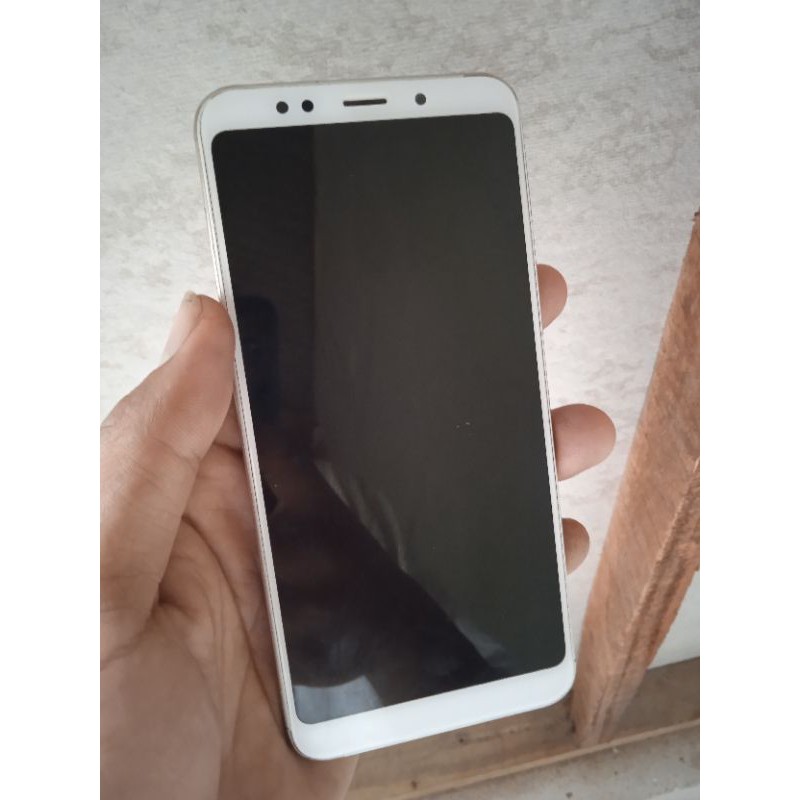 REDMI 5 PLUS matot