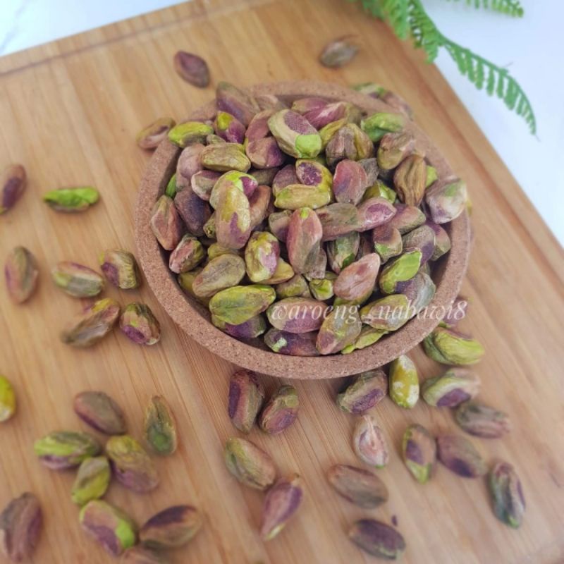 

kacang pistacio kupas 250g