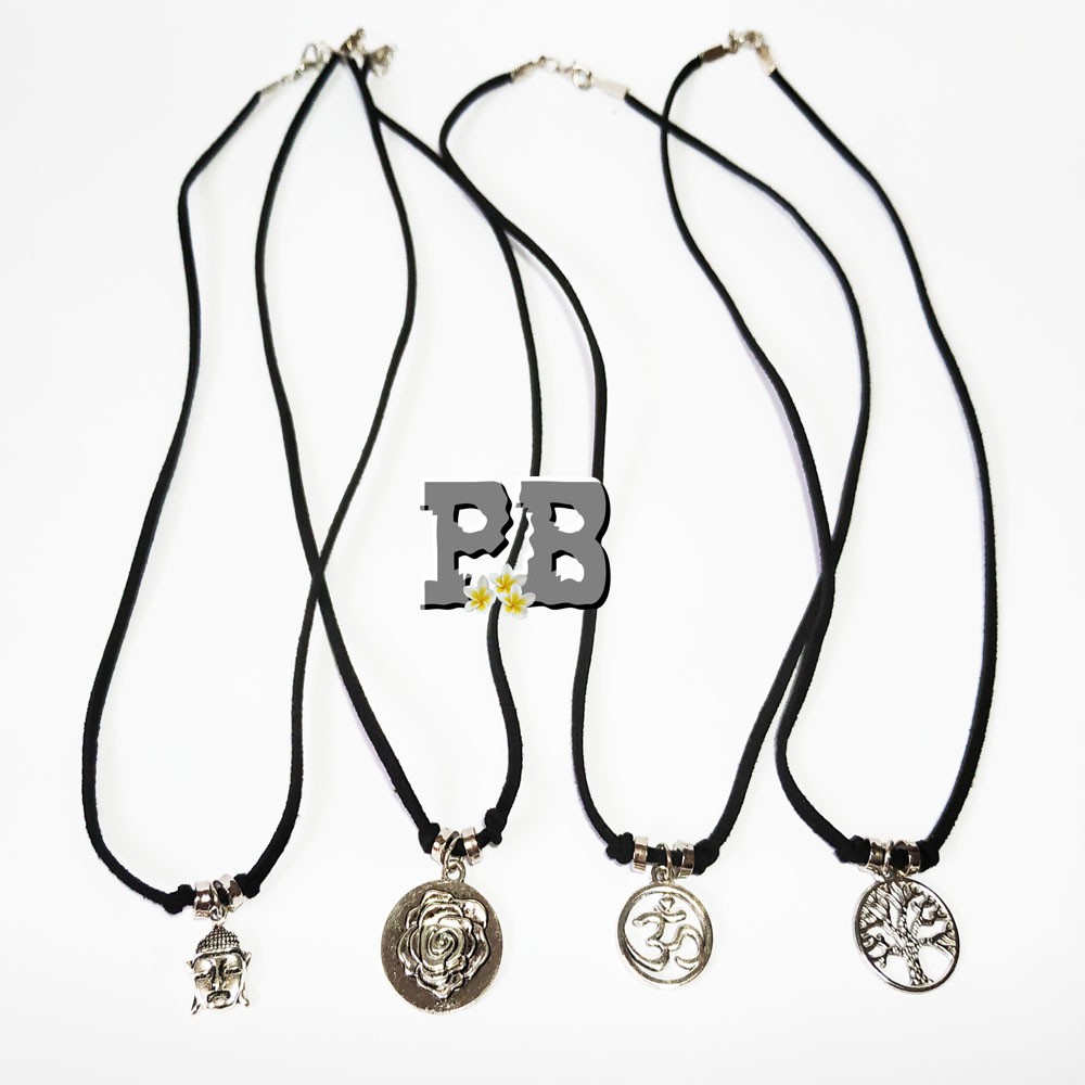 Kalung Bandul Etnik Tali Hitam