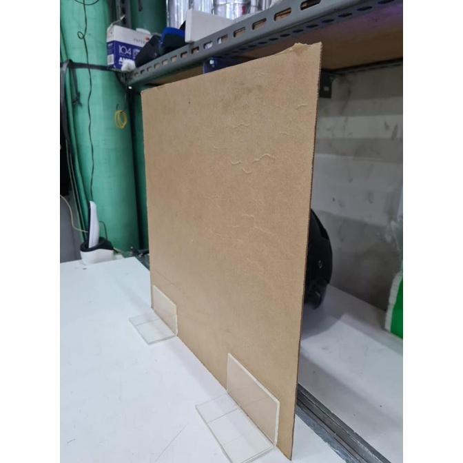

Sekat Akrilik/Pembatas/Partisi Acrylic 5Mm X 120Cm X 60Cm
