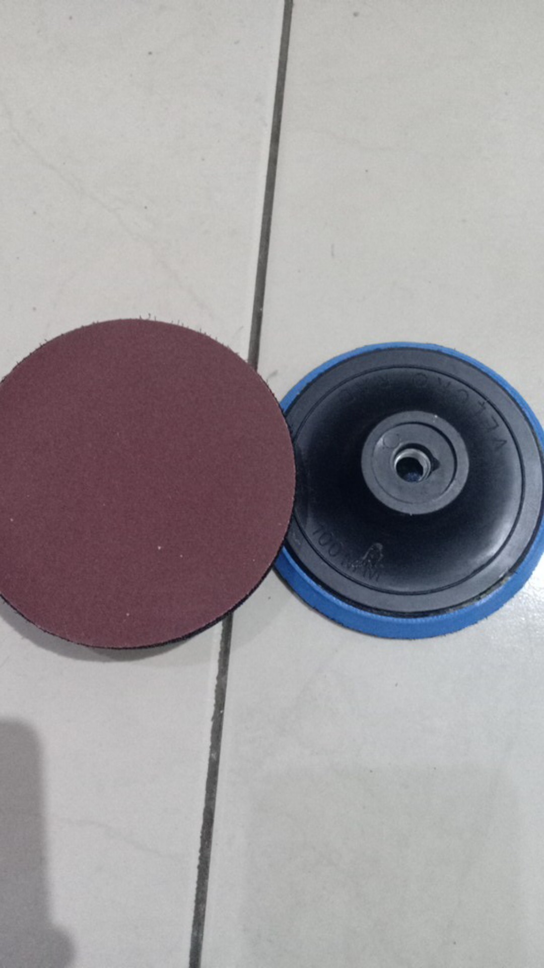 Tatakan Amplas Velcro 4 Inch