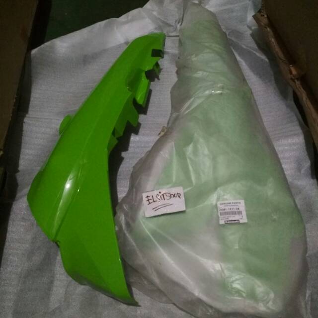 COVER BODY BELAKANG SET BLITZ R