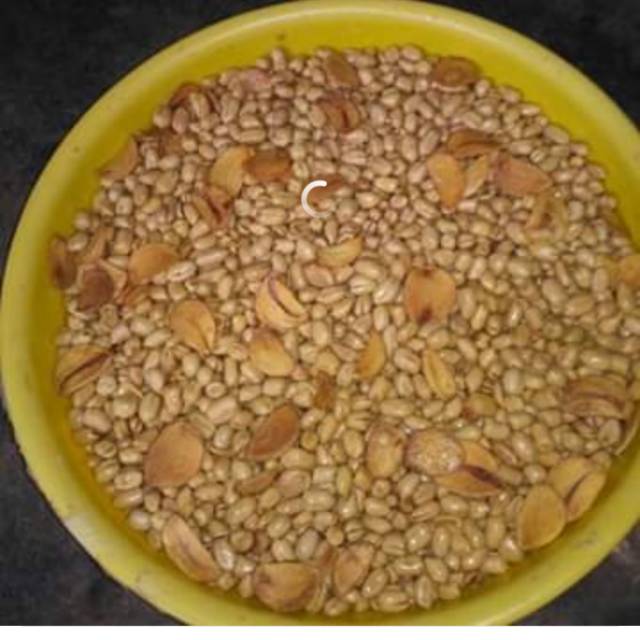 

Kacang asin bawang khas lombok