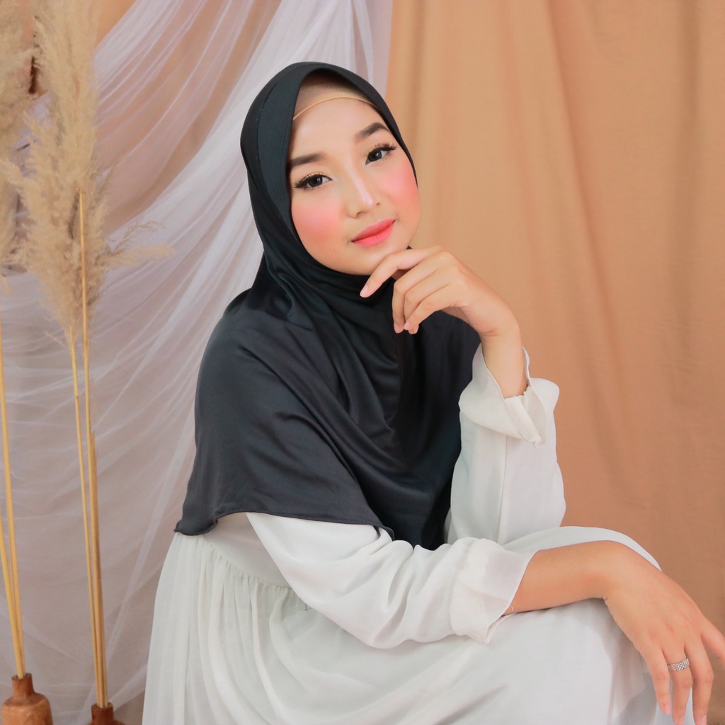 Jilbab Bergo Hamidah Jersey Premium I Jilbab Instan Sport Olahraga Shamira