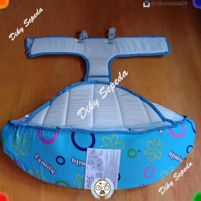 KAIN ALAS DUDUKAN KURSI BABY WALKER FAMILY