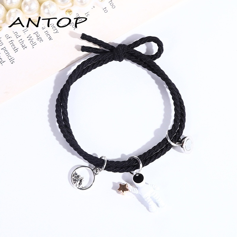 2 Pc Korea Ins Gelang Astronot Pasangan Rantai Magnet Gelang Dikepang Cinta Hadiah Lucu ANTOP