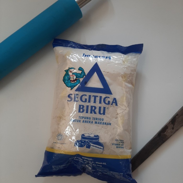 

D02D1 Tepung Segitiga Biru 1Kg Da01D100