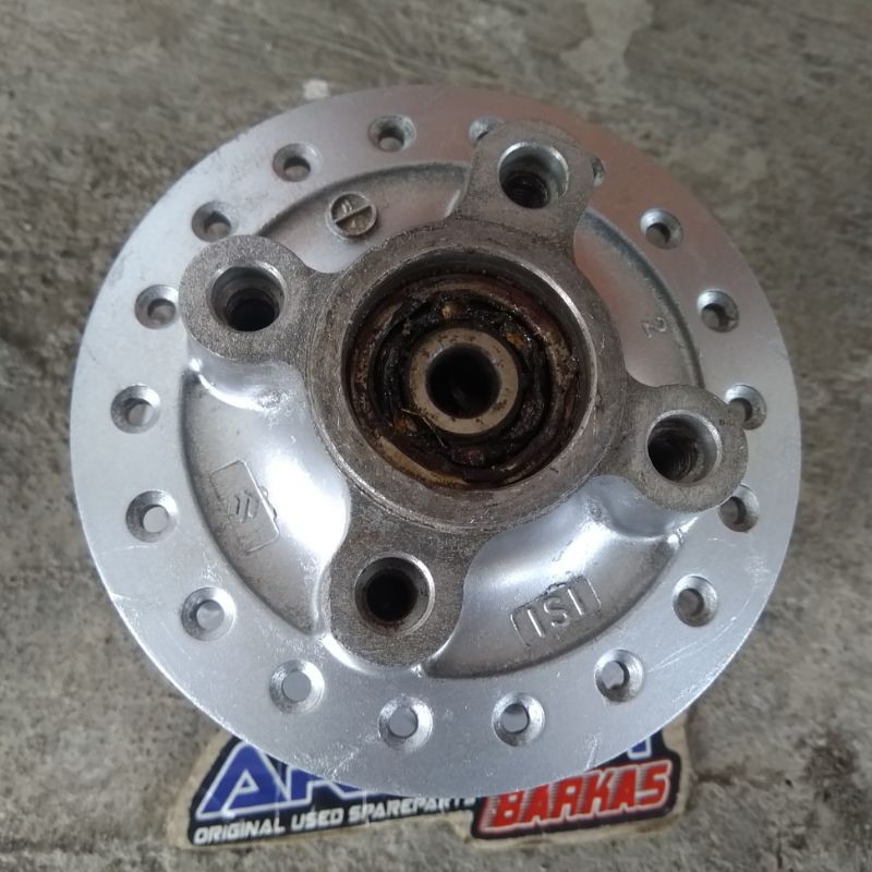 Tromol depan shogun125 shogun 125 sp original