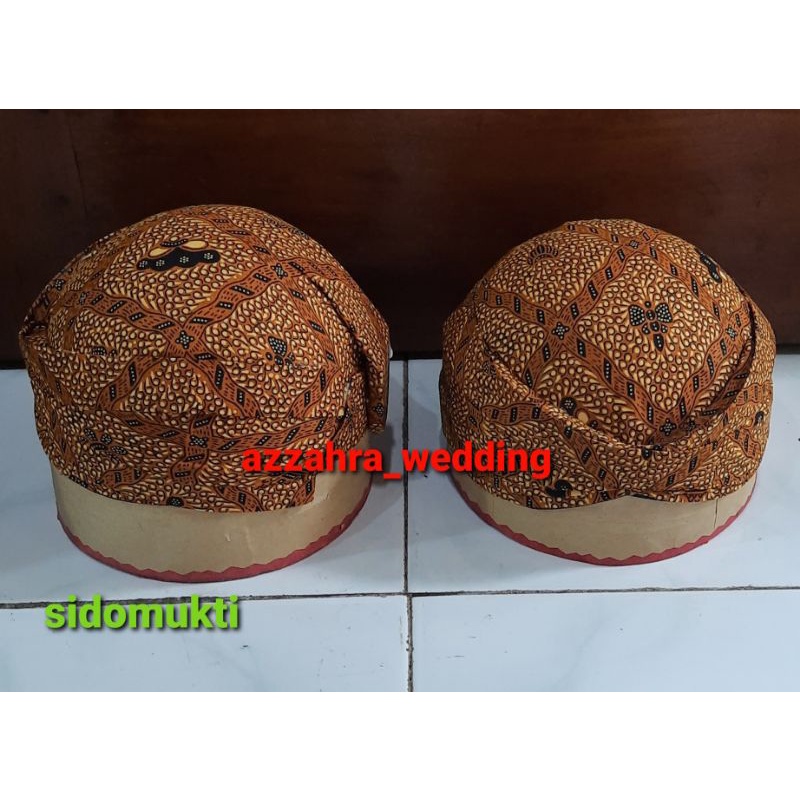 BLANGKON SOLO MOTIF BATIK