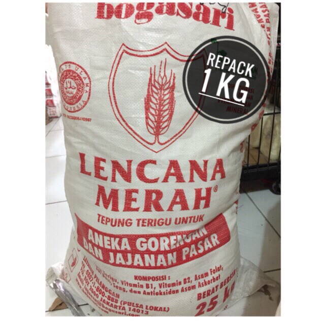 Tepung Terigu Lencana Merah Bogasari repack 1kg