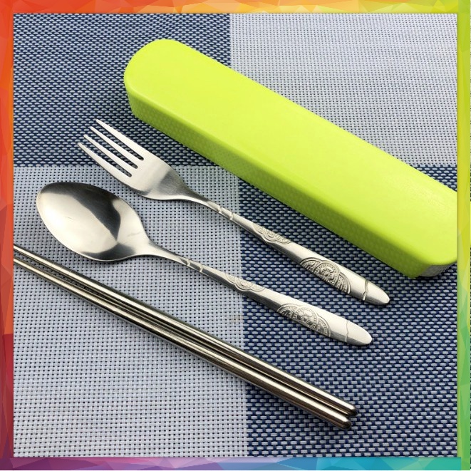 Stainless Steel Set Alat Makan Sendok Garpu Sumpit / Set Alat Makan Portable Travel