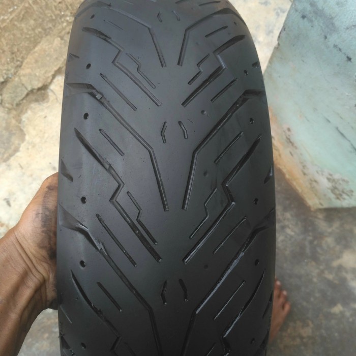 ban pirelli angel scooter ukuran 150/70-14