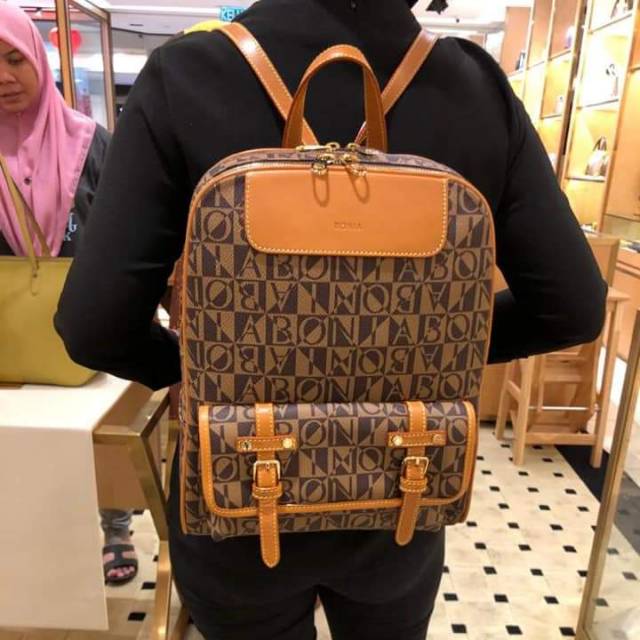 BONIA RANSEL SIZE L PRELOVED