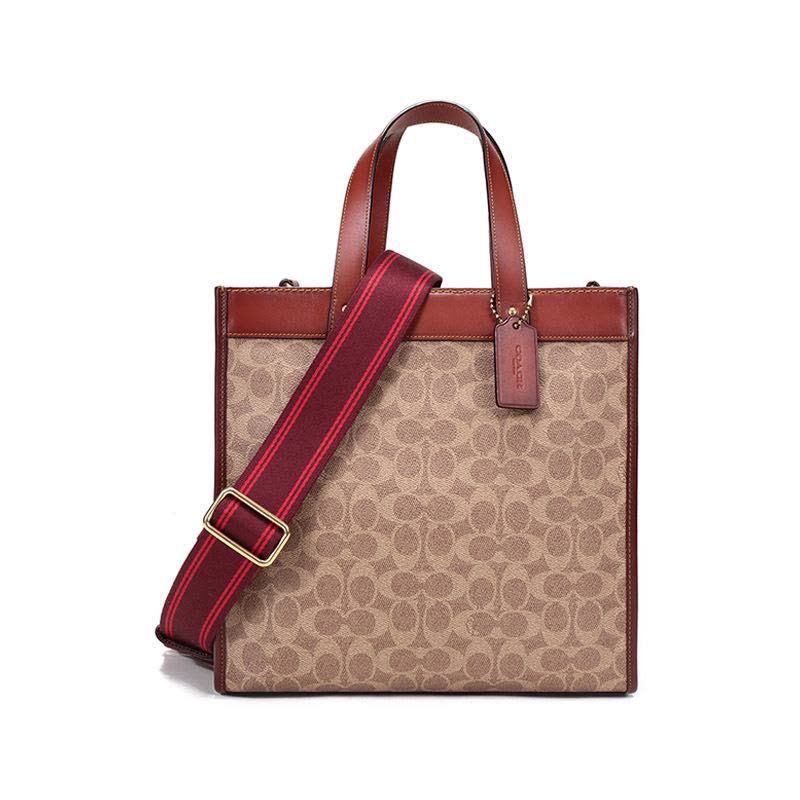 Coach Field Tote in Signature Canvas With Horse and Carriage Print (0776)