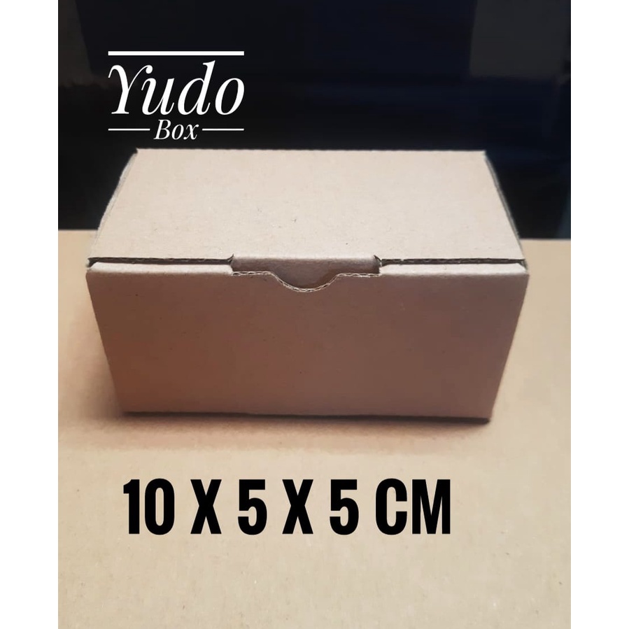 

Kardus karton uk. 10 x 5 x 5 cm...die cut box kotak Souvenir -dll