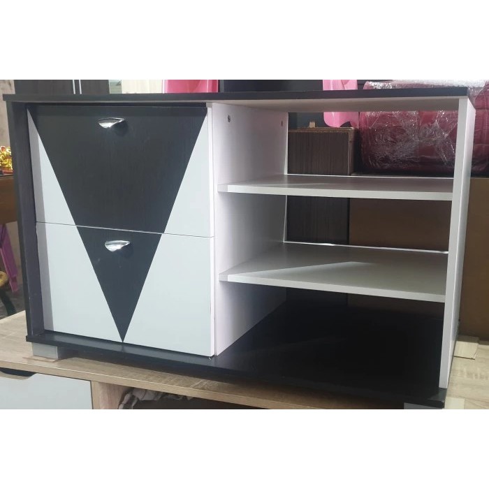 Meja tv kecil hitam putih minimalis modern