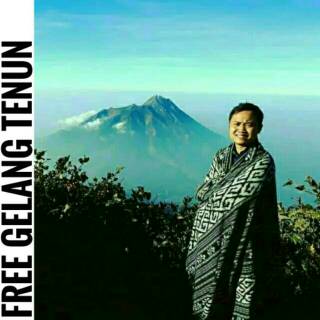 KAIN TENUN ETHNIC TRADISIONAL TORAJA ROTE MAUMERE SUMBA KAIN TENUN ETHNIC TRADISIONAL TORAJA ROTE MAUMERE SUMBA