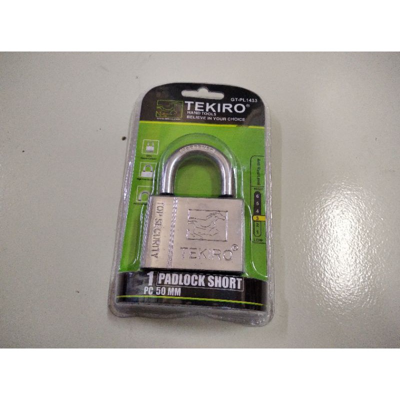 

TekiroPadlockShort