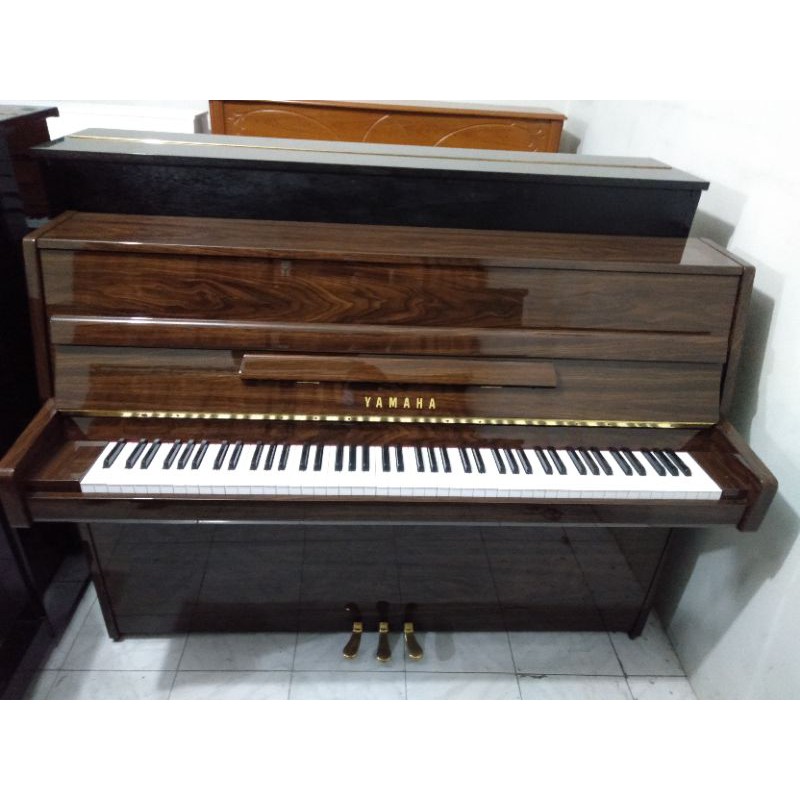 Piano Yamaha JU109 PW J29233167