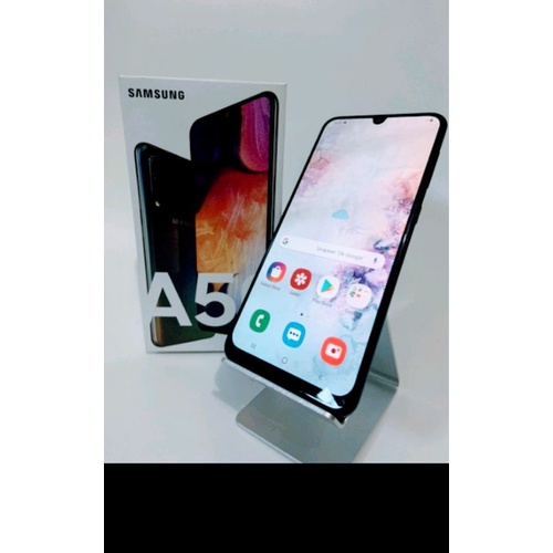 SAMSUNG A50 second like new