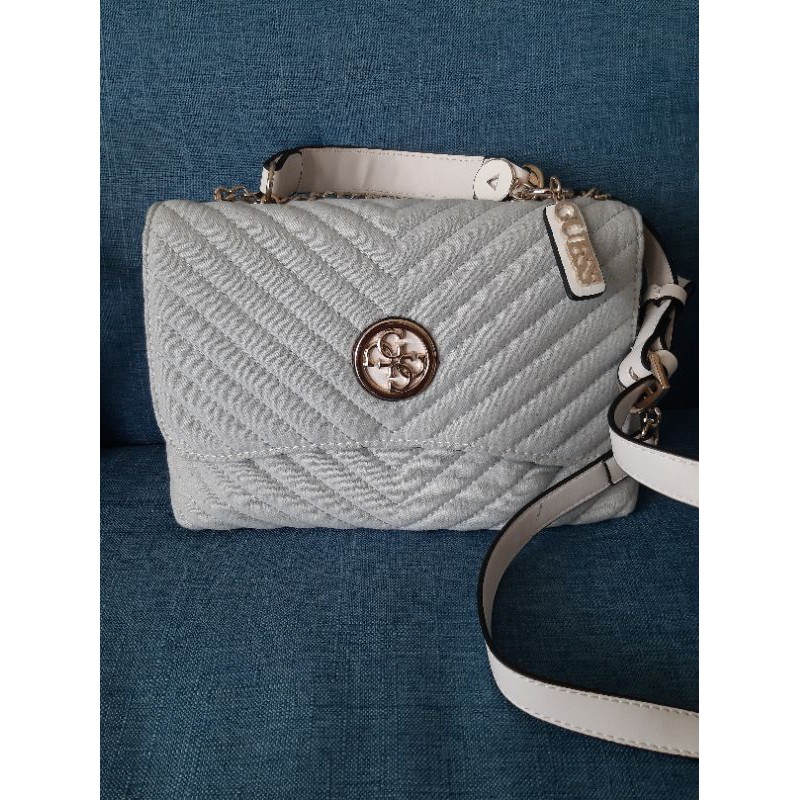 Preloved Tas Guess Blakely denim