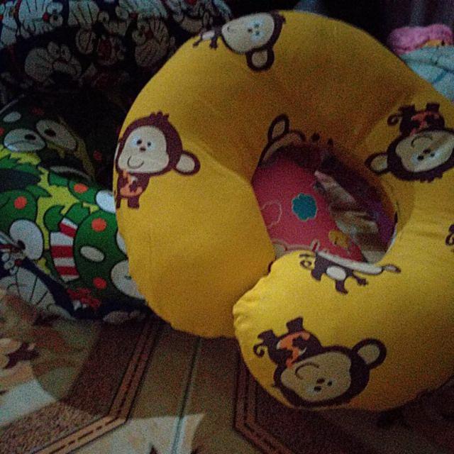 Boneka Bantal Kepala Karakter Diameter 30 Cm Velboa Sni