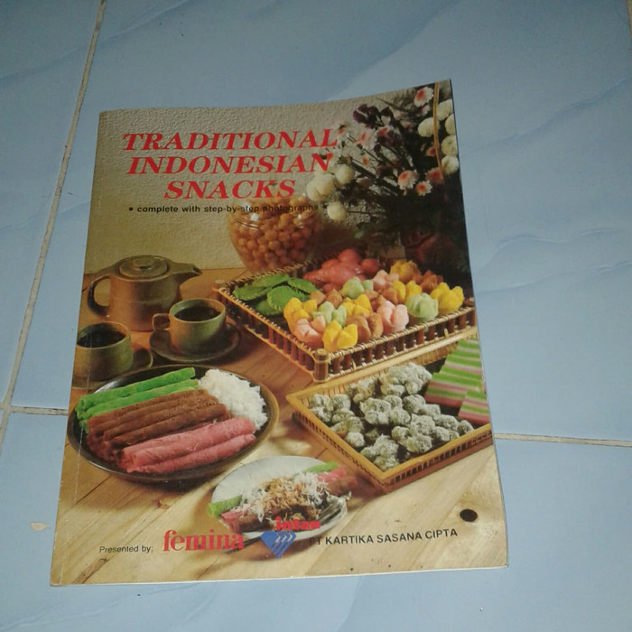 

Buku Tradisional indonesia snack