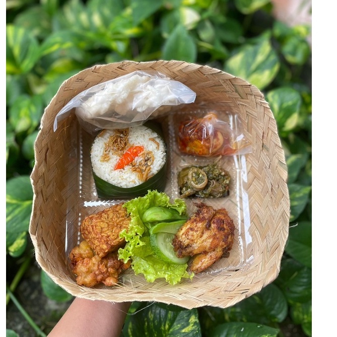 B22 -Besek 22 x 22  x9 Besek anyaman bambu sovenir murah- Besek Jakarta-besek bambu termurah