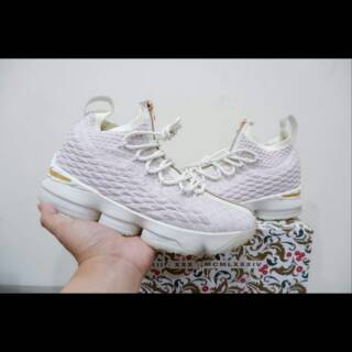green lebron 15