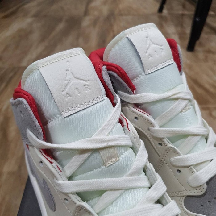Sepatu Air Jordan 1 Mid Sneakersnstuff 20th Anniversary Sport Import Original Running Terbaru