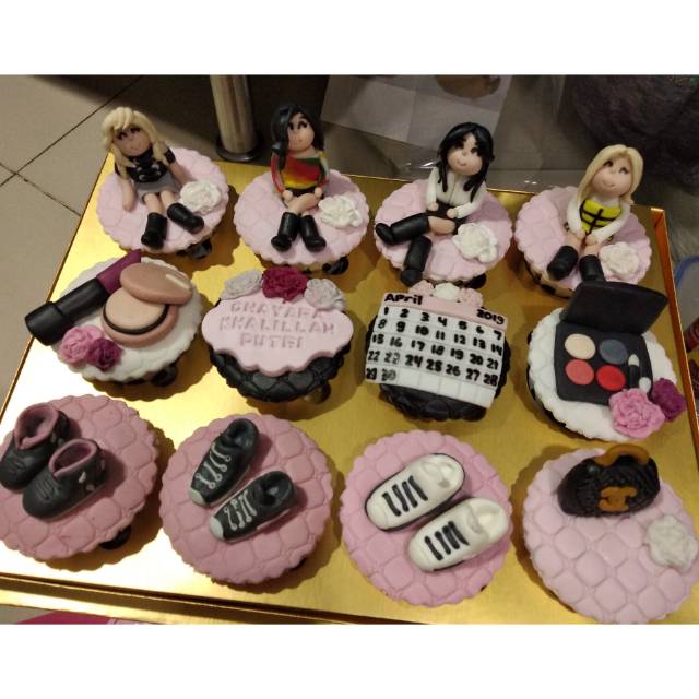 

Kue ulang tahun / cupcakes +admin 8%