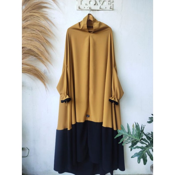 Jilbab Floor Bertangan Khimar Cantik  by Ummu Fariz