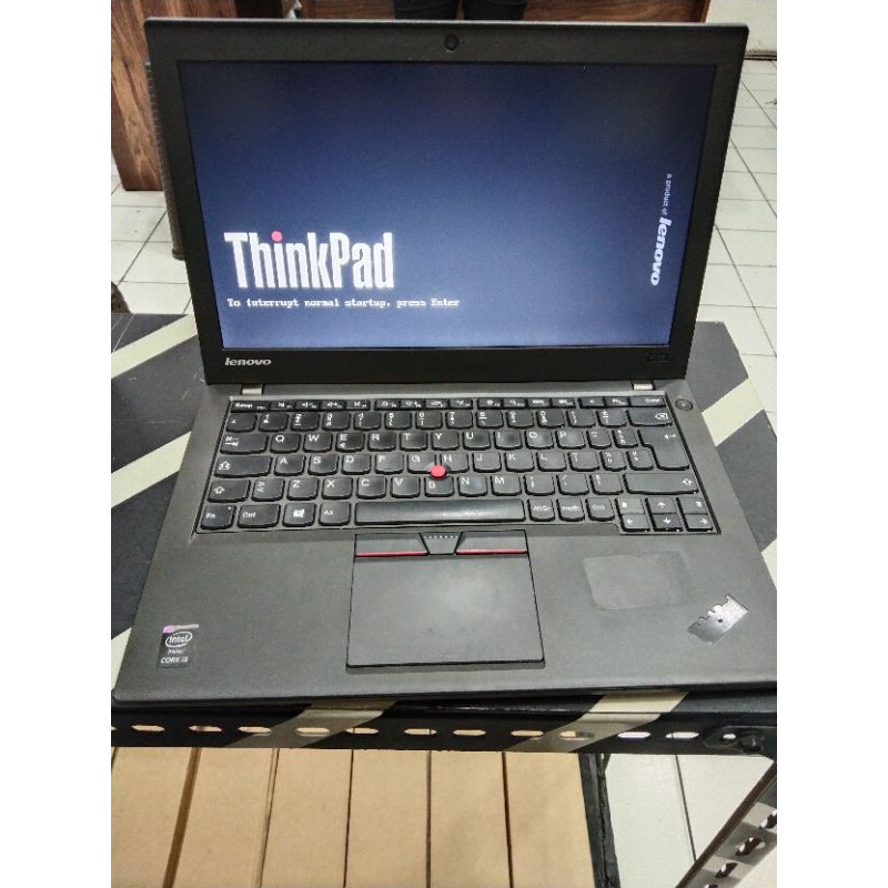 Lenovo Thinkpad X250 Intel core i3