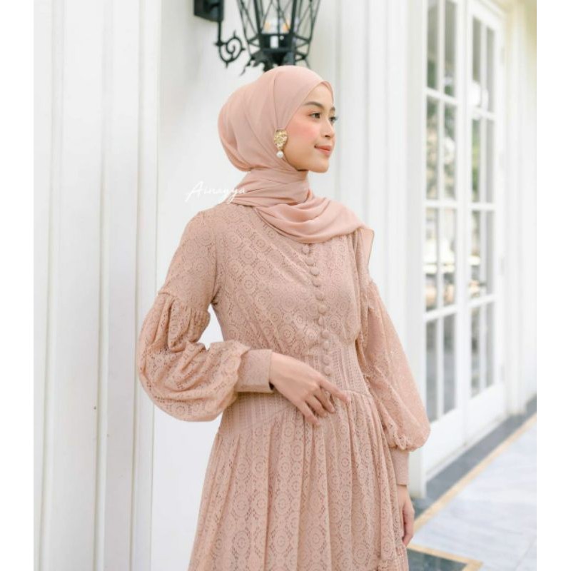 Olesia Dress by Ainayya