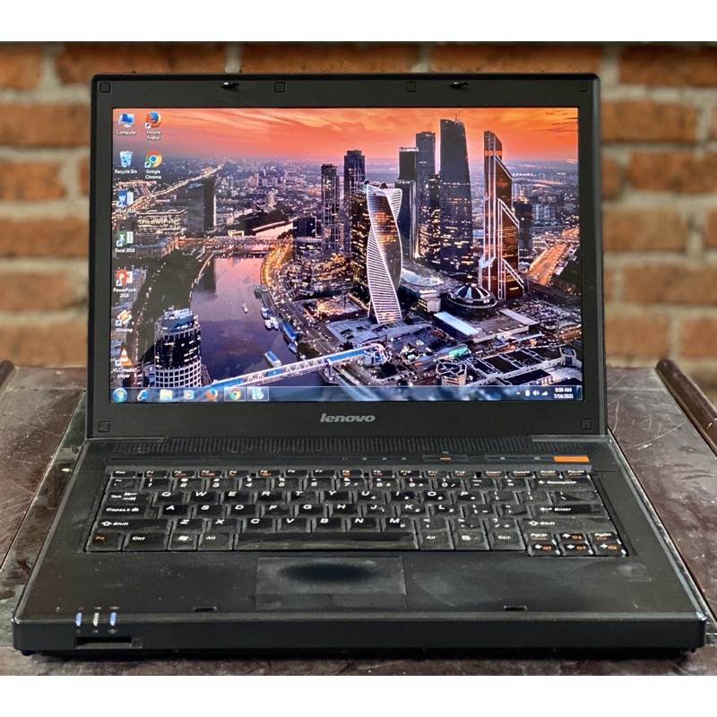 Laptop Lenovo 3000 G410 Layar 14inch Second