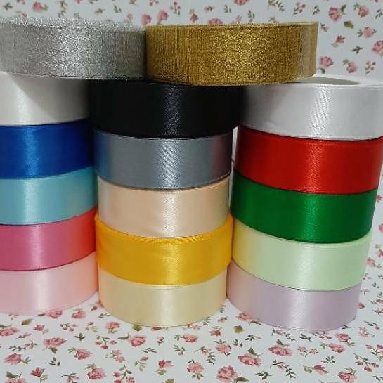 

MurahBanget!!! Pita Satin 1 Inch 1 Roll 2,5cm