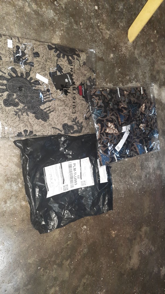 Baju Batik //batik Cowok Asli Model Slimfit